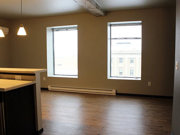 13 1st Ave SW #405 — Photo 9