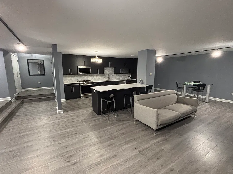 8809 W Golf Rd #5A