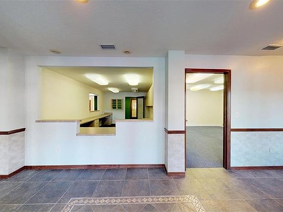 3rd image of 2400 N Essex Ave