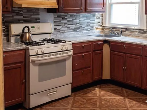 5645 Terry Ave, Saint Louis, MO 63120