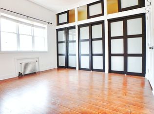 25-22 46th St #2A, Astoria, NY 11103