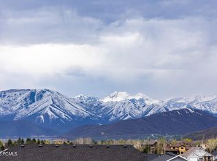 1615 N Cambridge Dr, Midway, UT 84049