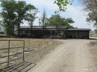 567 Pete Hendrichs Rd, Yerington, NV 89447