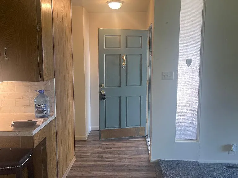 2044 Sunrise Cir — Photo 5