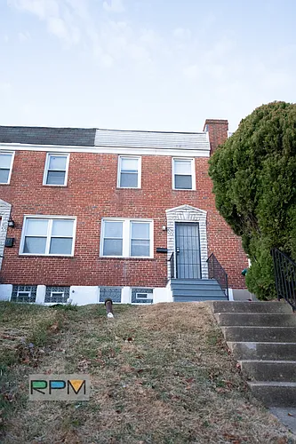 4125 Ardley Ave Photo 1