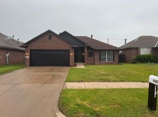 405 W 7th St, Edmond, OK 73003