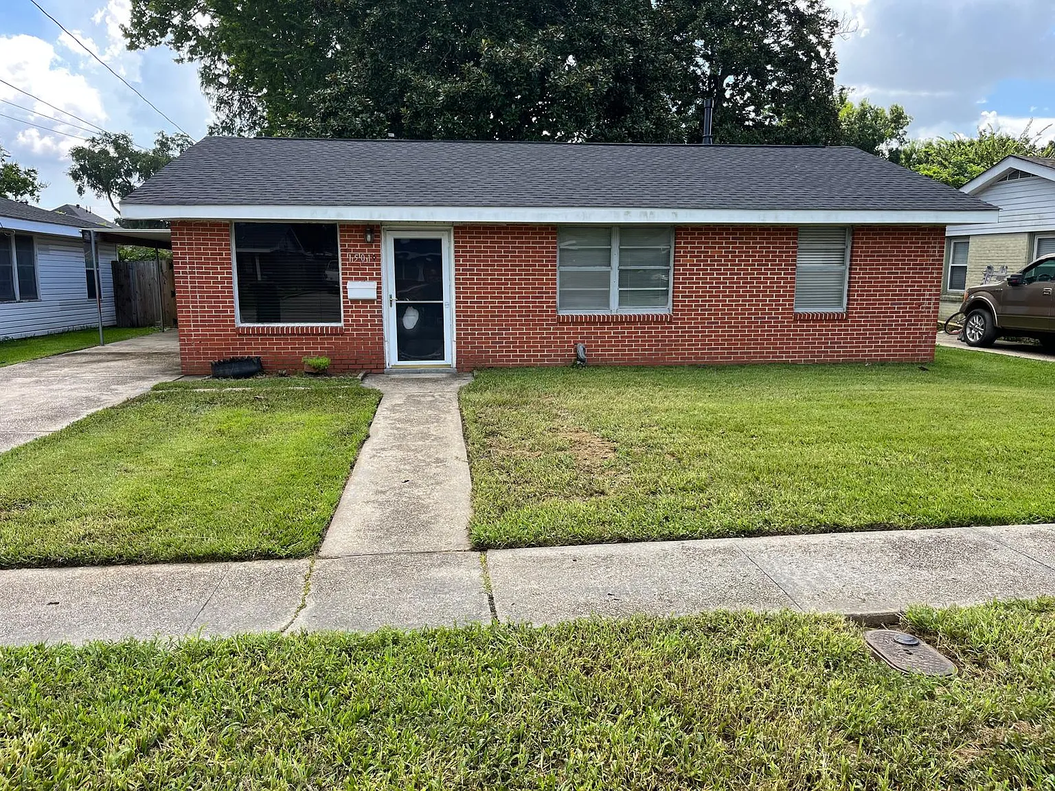 3 bed, 1100 sqft, $2,000 — Photo 1