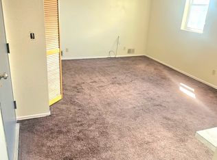 321 Ella St #13, Mc Kees Rocks, PA 15136