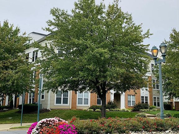 3rd image of 111 Watkins Pond Blvd #3-201