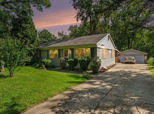 23914 S Cretewood Ln, Crete, IL 60417