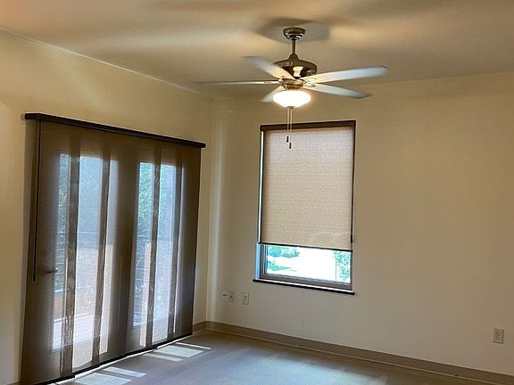 4th image of 1000 Sunset Ave APT 302