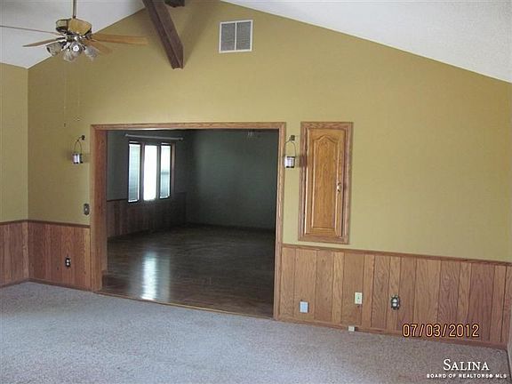 3rd image of 504 Albert Ave