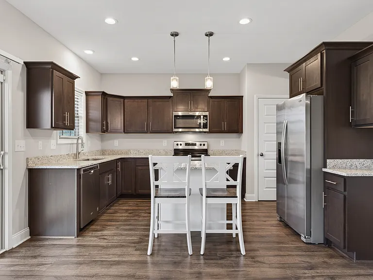 792 Crestone Ln — Photo 10