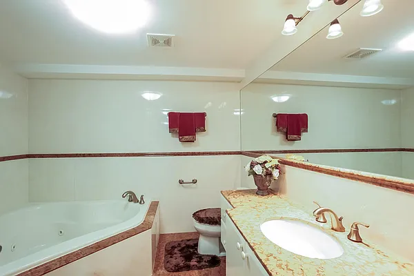 Sold by Fillmore | media 2