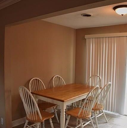 4th image of 507 Chaparral Way