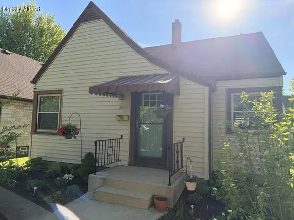 2407 S 78th STREET, West Allis, WI 53219