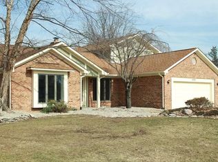 4050 W Fairview Rd, Greenwood, IN 46142