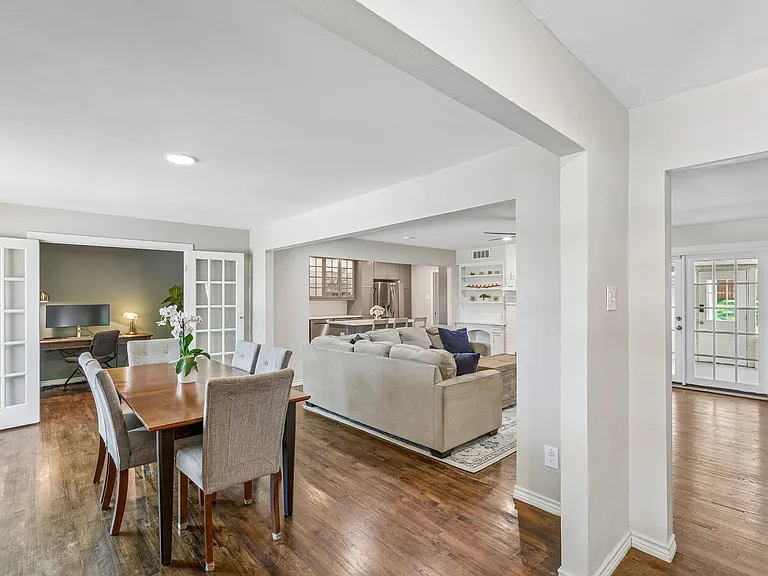 9503 Buxhill Dr — Photo 3