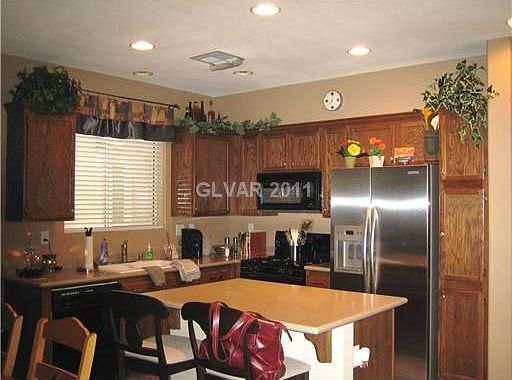 1st image of 10985 Lampione St