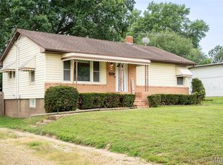670 Meadow Dr, Saint Clair, MO 63077