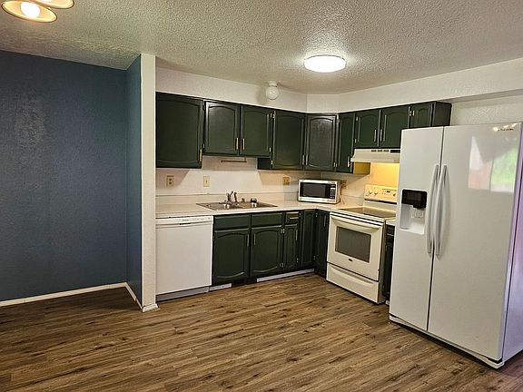 5th image of 13171 Lakeridge Cir NW
