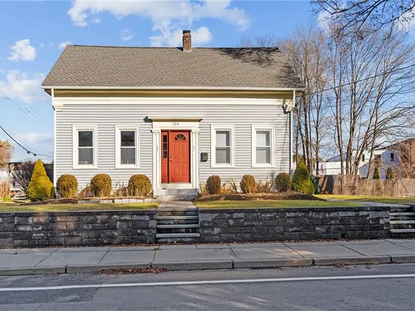 254-256 Harrisville Main St, Burrillville, RI 02830
