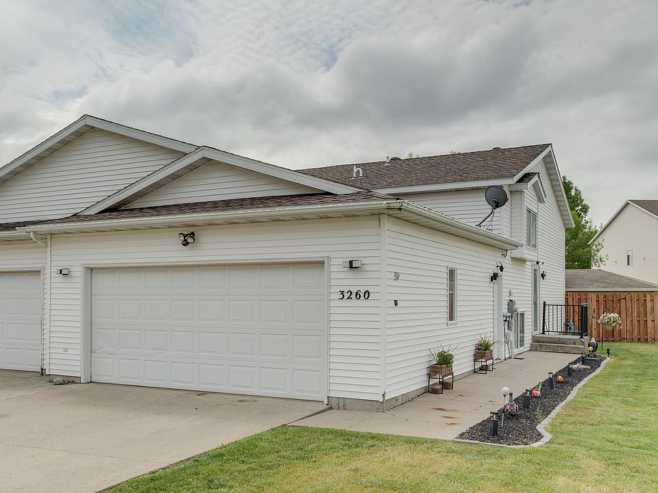 1st image of 3260 35th Ave S