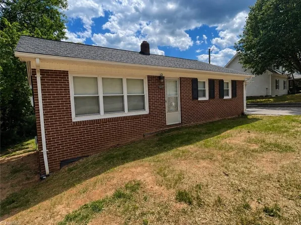 443 Pads Rd, Wilkesboro, NC 28697