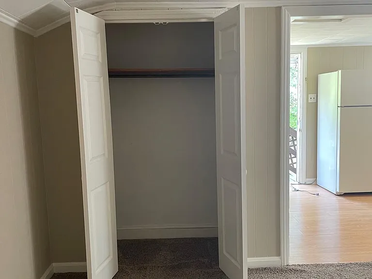 1622 Flora Ave — Photo 5