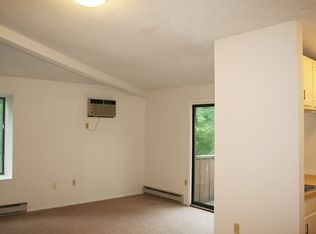 8-15 Gallagher Ln #GL-010, Danbury, CT 06810