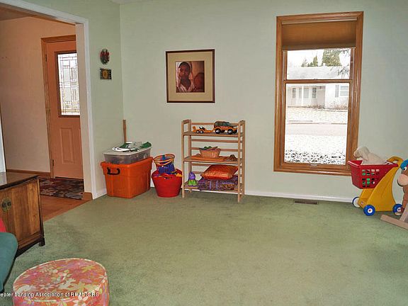 3rd image of 1145 Shelter Ln