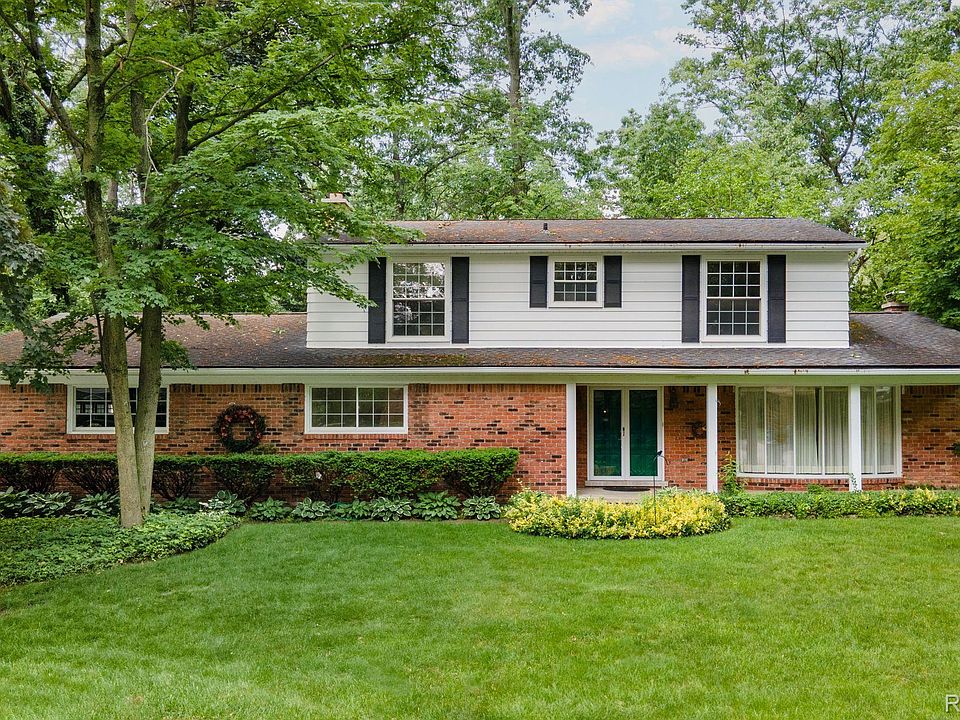 1st image of 6529 Thorneycroft Dr