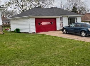 4485 E Frontenac Dr, Warrensville Heights, OH 44128