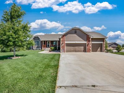 15050 W Shadow Lakes St, Wichita, KS, 67223