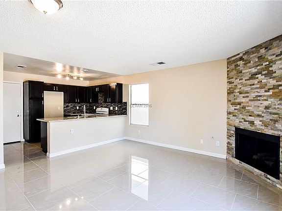 5th image of 5936 Emerald Canyon Dr