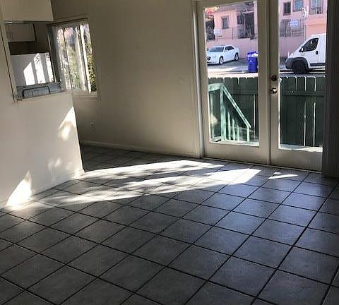 4th image of 1830 Market St APT 7