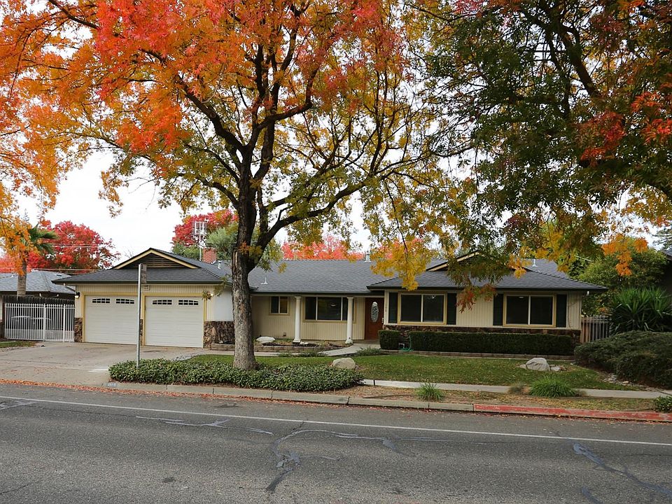 2nd image of 1009 W Rumble Rd