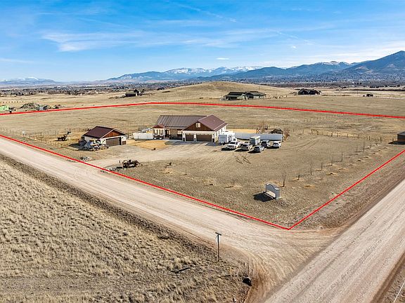 3rd image of 675 Copperhead Rd