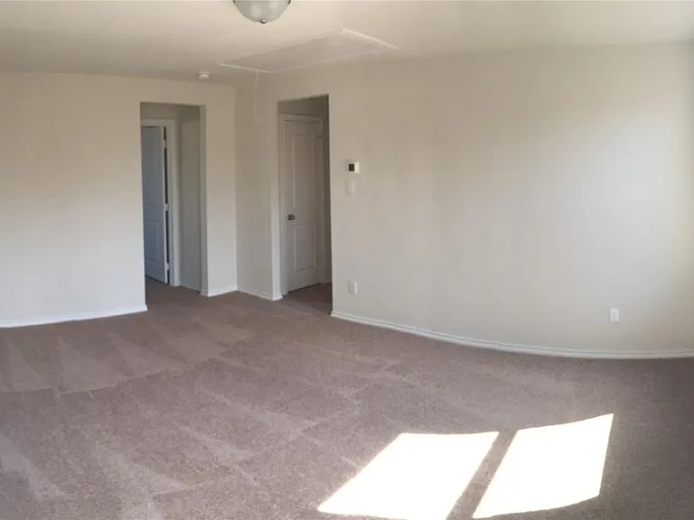1516 Chama Dr — Photo 6