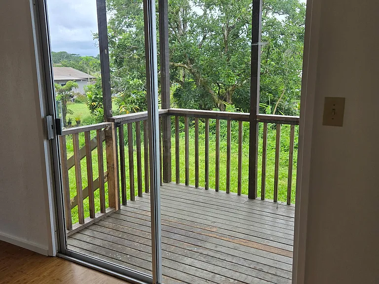 Pohaku Cir — Photo 12