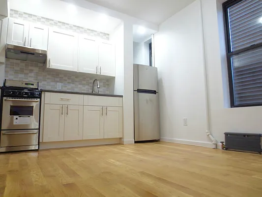 Rented by Brickwood Realty | media 14