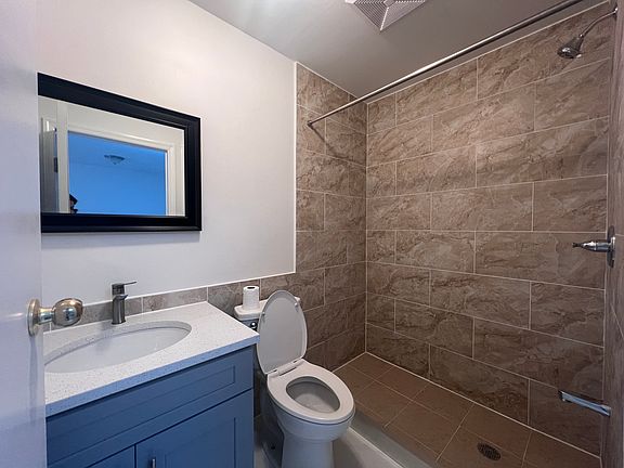 4th image of 83 Buel Ave #1