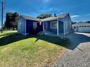 412 N Prairie St, Raymond, IL 62560