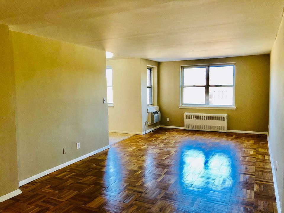 1st image of 67 Croton Ave #4B