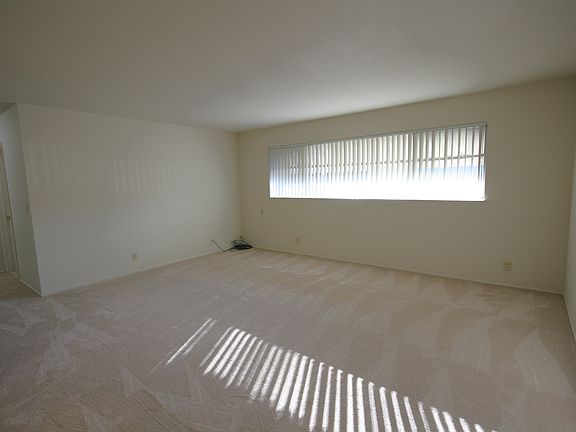 2nd image of 1658 Stokes St APT 9