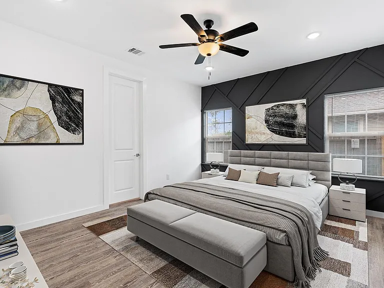 8001 Talton St #B — Photo 10