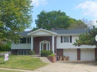 237 N 118th St, Omaha, NE 68154
