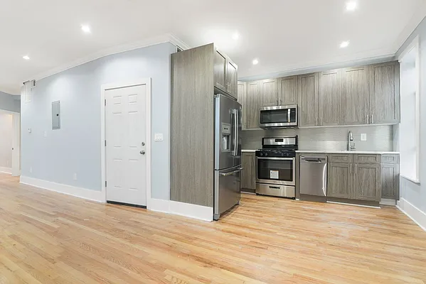 Rented by Century 21 Milestone Realty | media 49