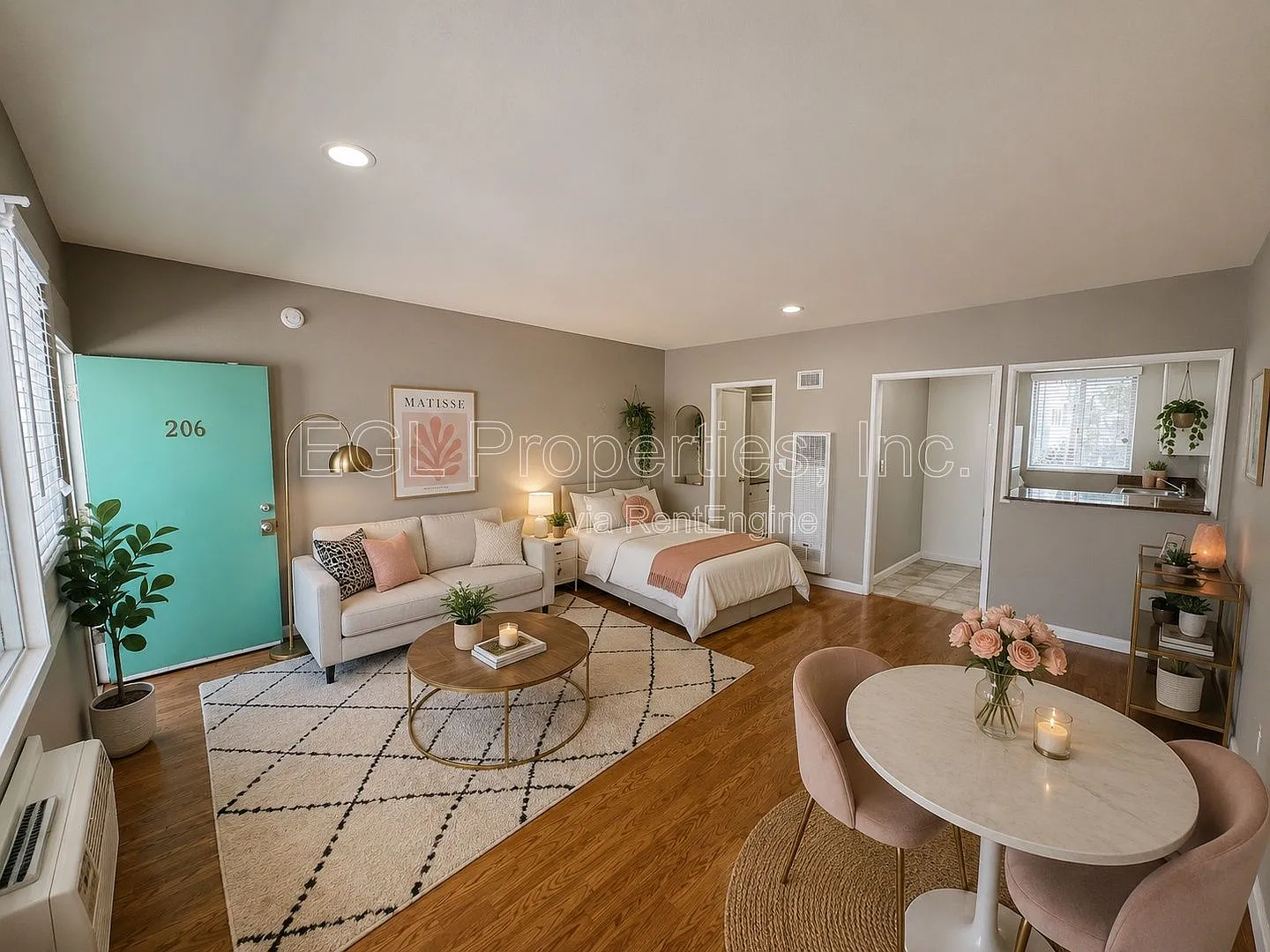 5916-5922 Carlton Way/1555 N. Bronson — Photo 4