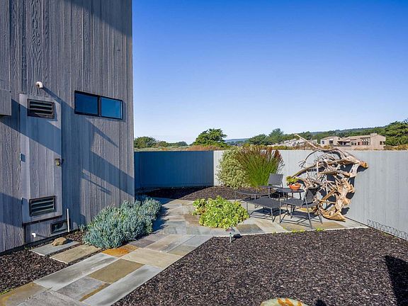 4th image of 42070 Rock Cod Road